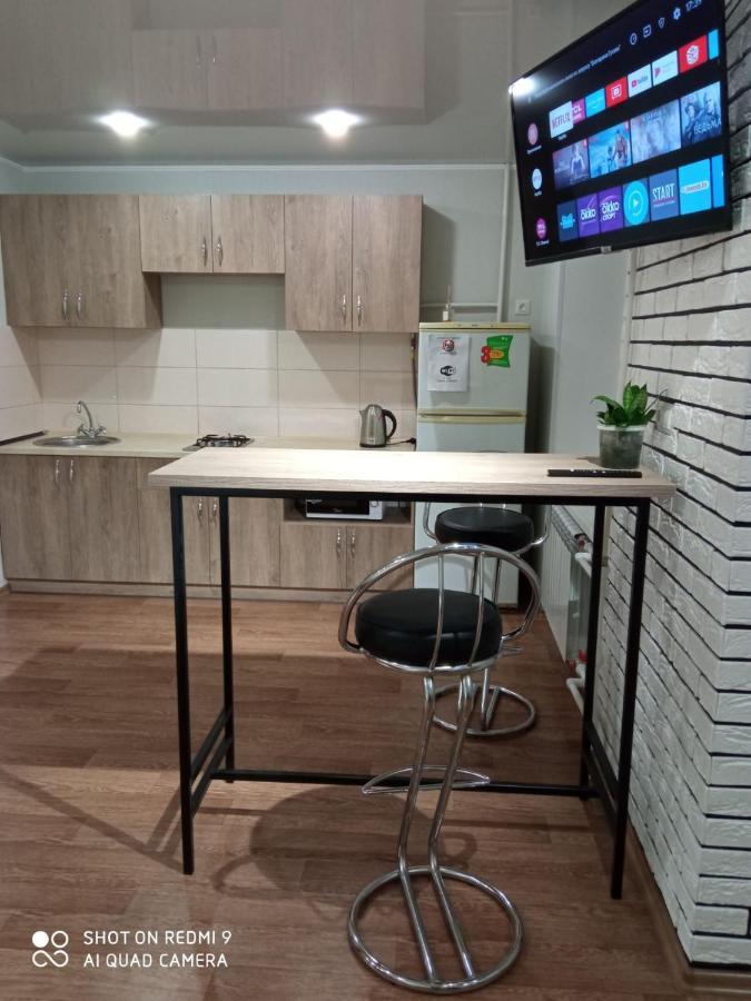 35 Проспект Миру Apartment Kryvyi Rih Exterior photo