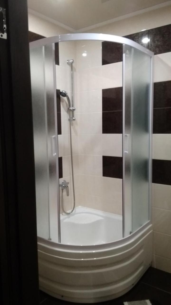 35 Проспект Миру Apartment Kryvyi Rih Exterior photo